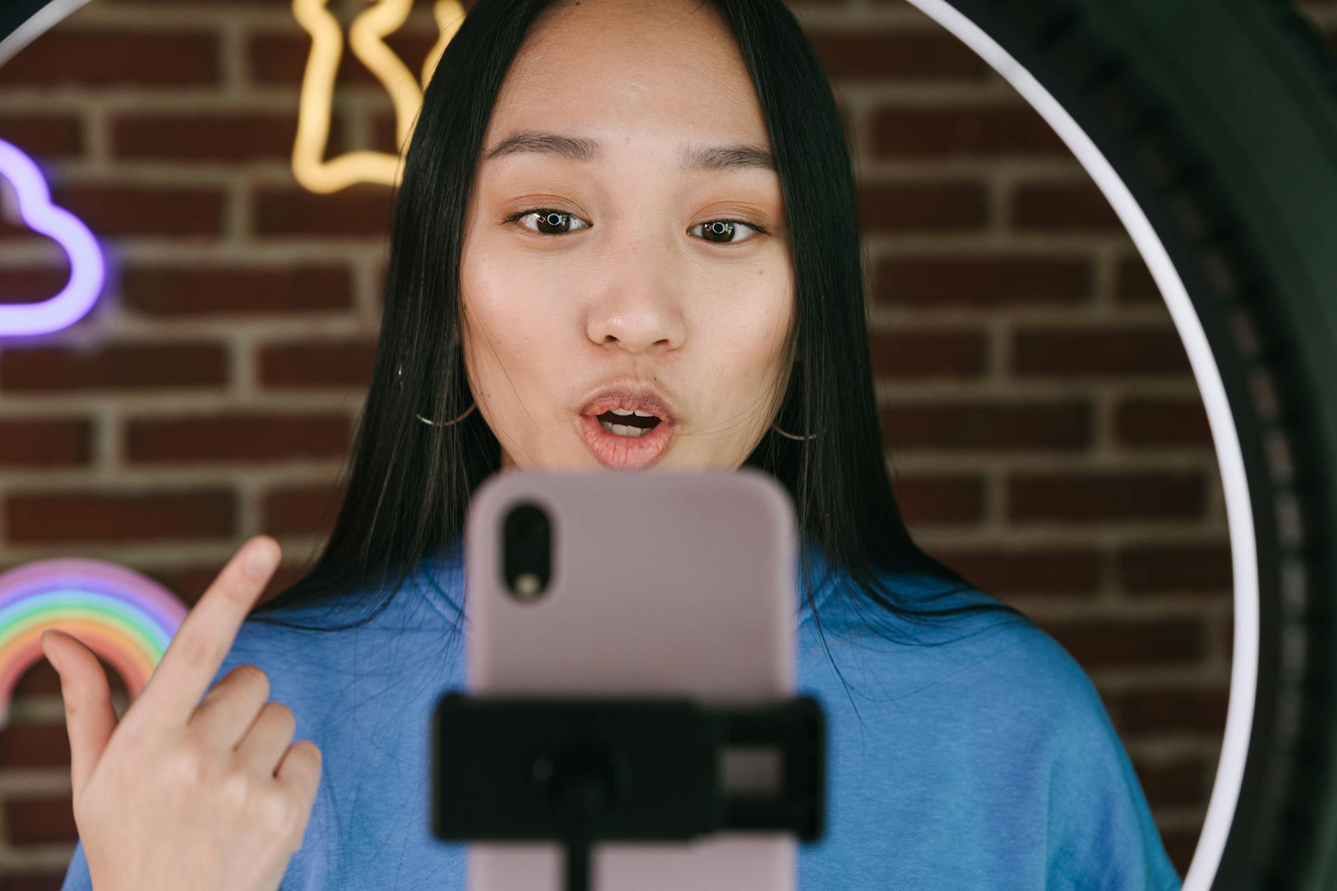 Professional Influencer